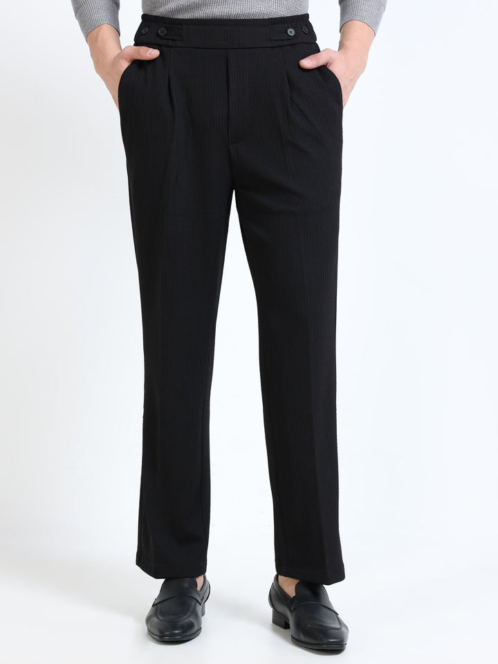 Textured Dual-Button Pleated Trousers