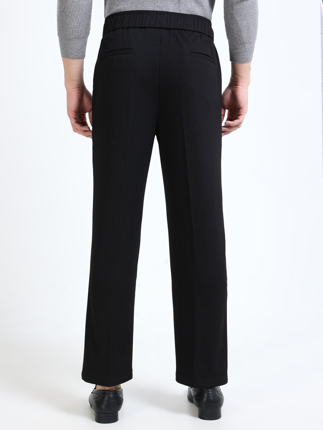 Textured Dual-Button Pleated Trousers