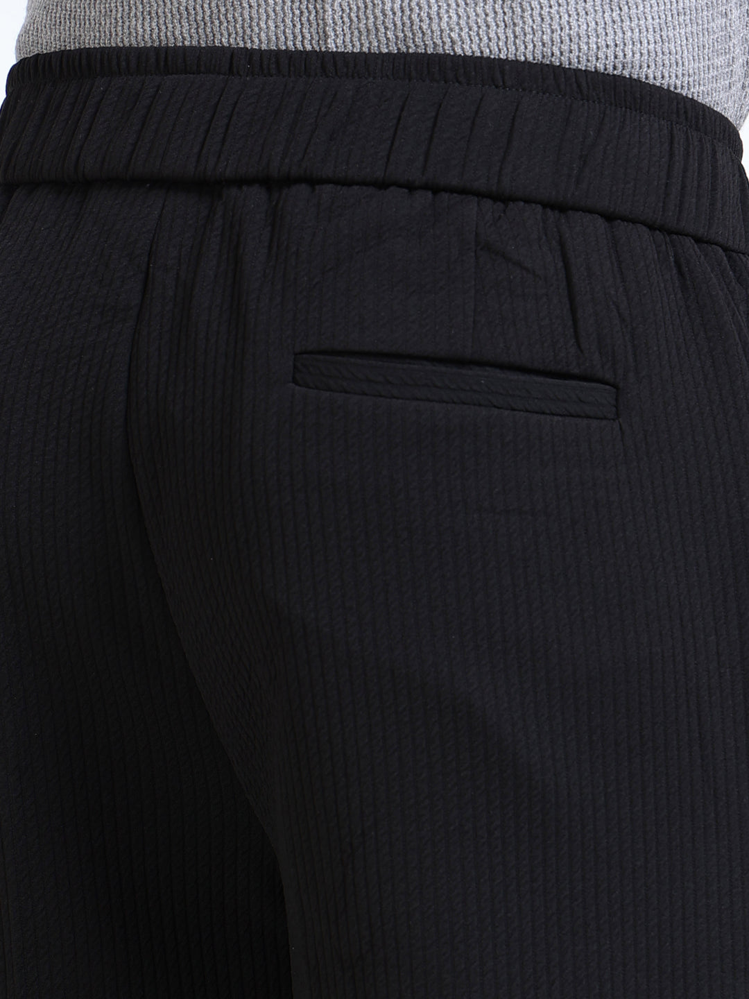 Textured Dual-Button Pleated Trousers