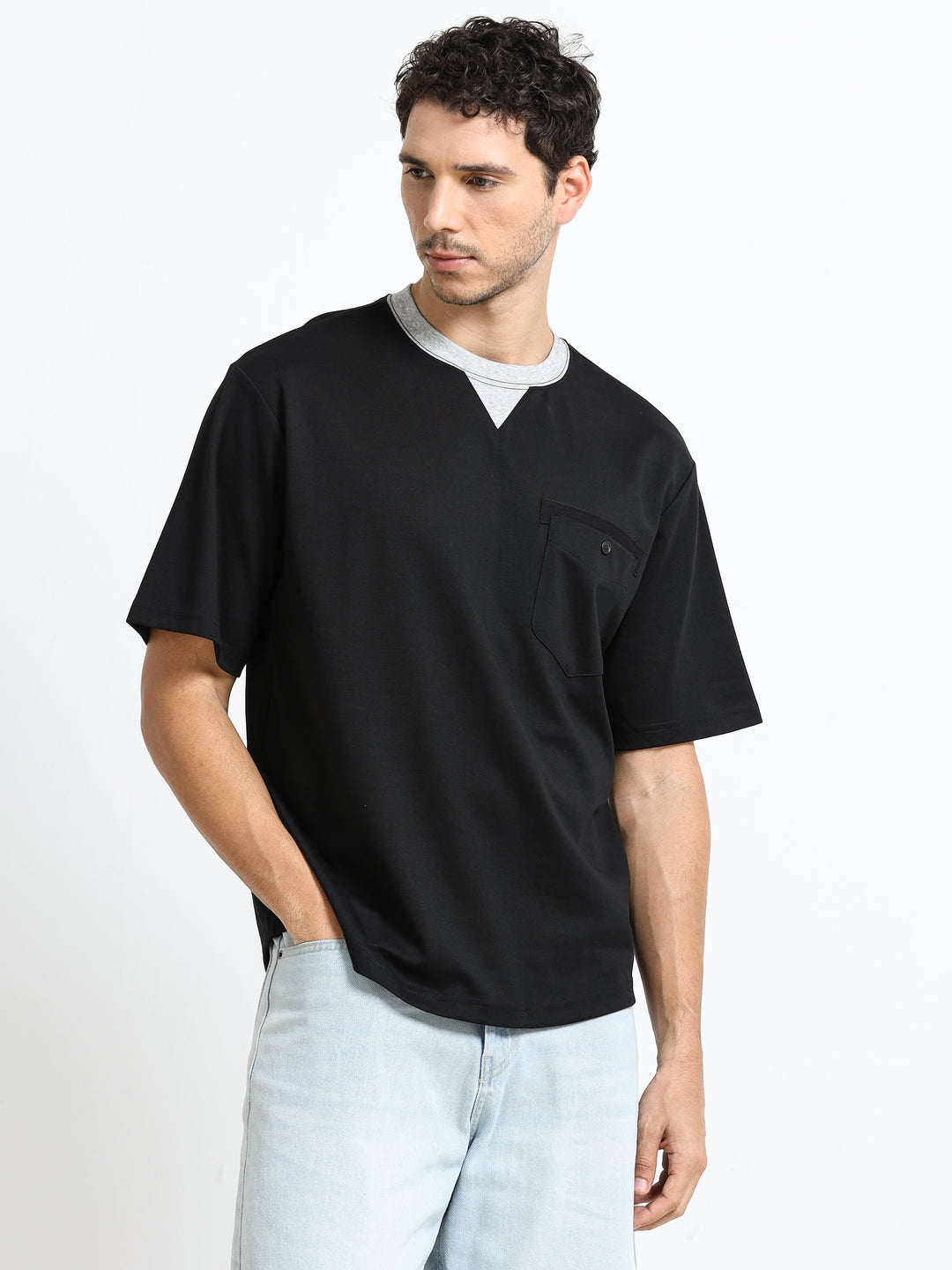 Contrast Neck Pocket Black T-Shirt