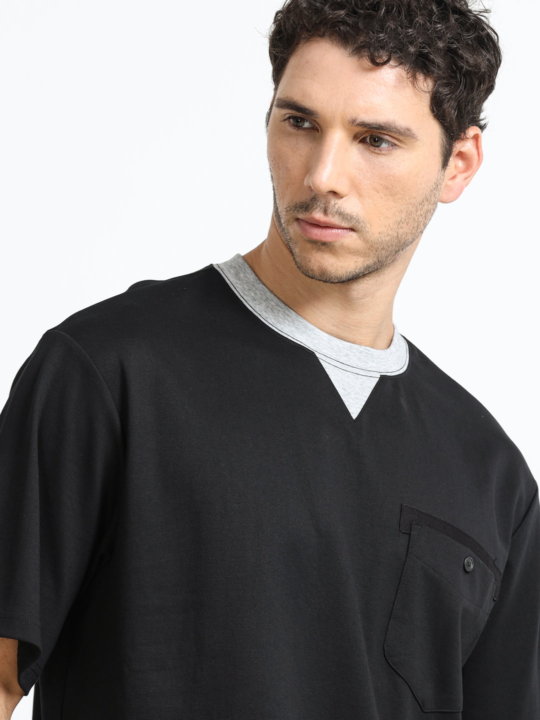 Contrast Neck Pocket Black T-Shirt