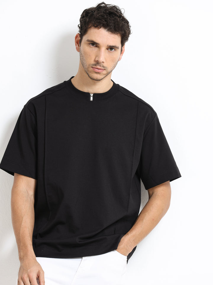 Minimal Zip-Neck Black T-Shirt