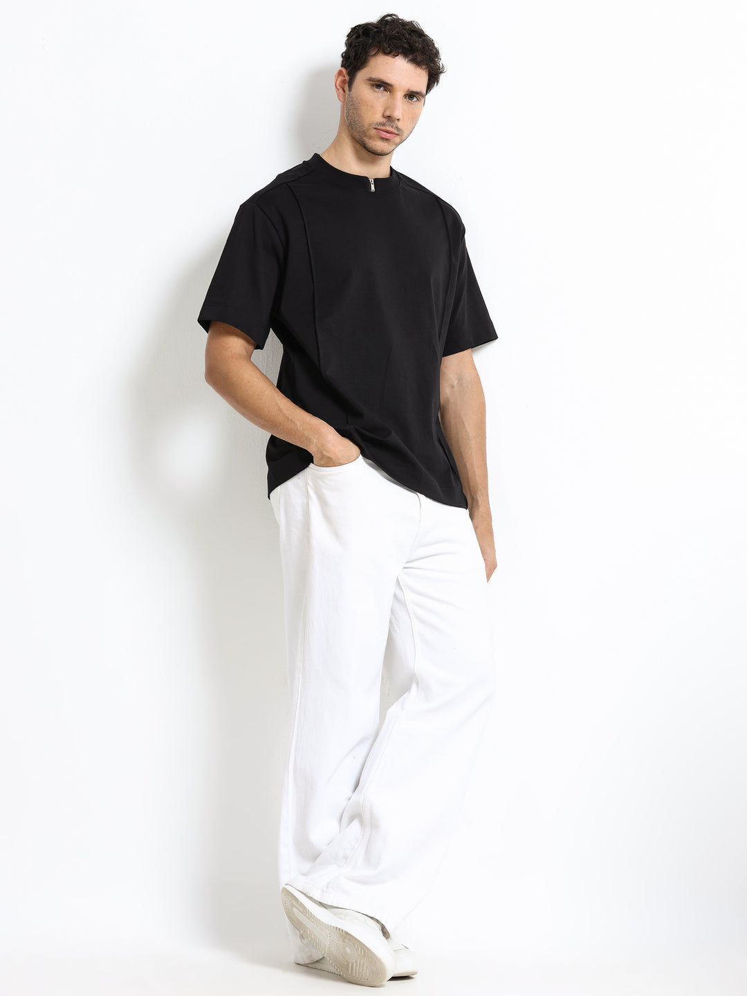 Minimal Zip-Neck Black T-Shirt