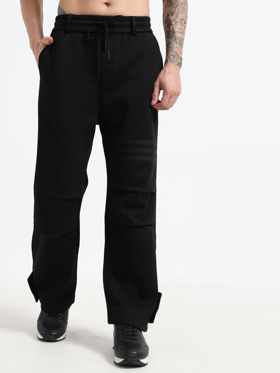 Wide-Leg Cargo Sweatpants - Black