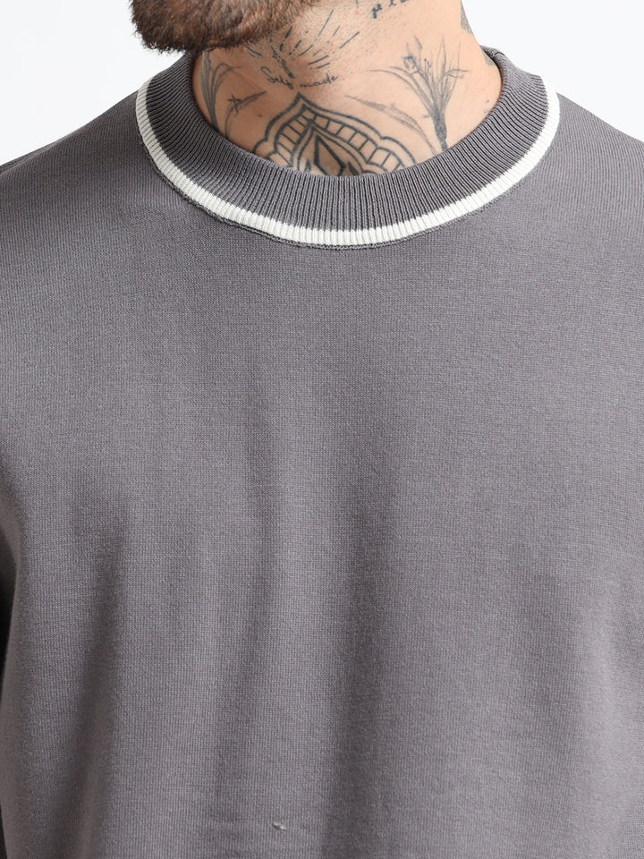 Fine-Knit T-Shirt with Contrast Stripe Trim - Gray