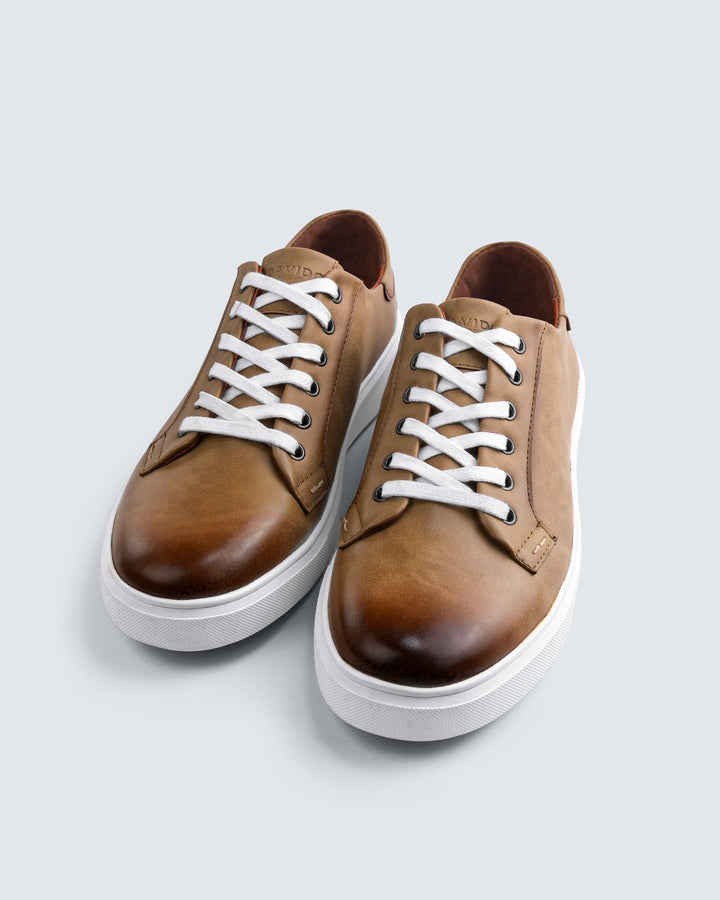 Prime Lace Sneakers – Tan