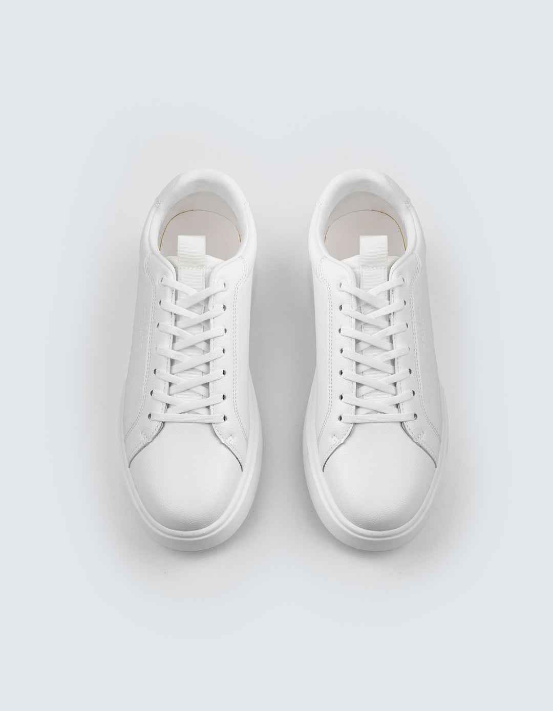 Urban Crest – White / Beige