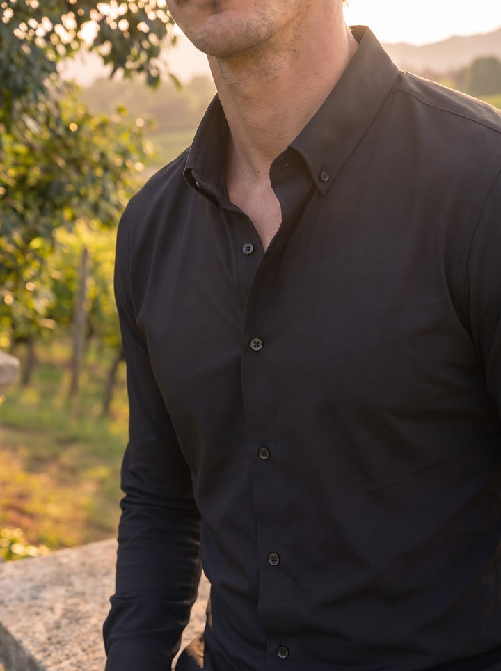 Averon Premium Shirt – Onyx