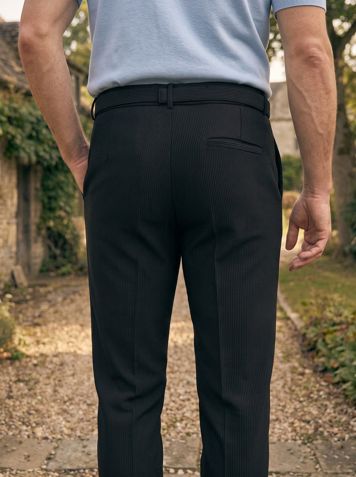 Callum Pleated Comfort Trouser – Onyx