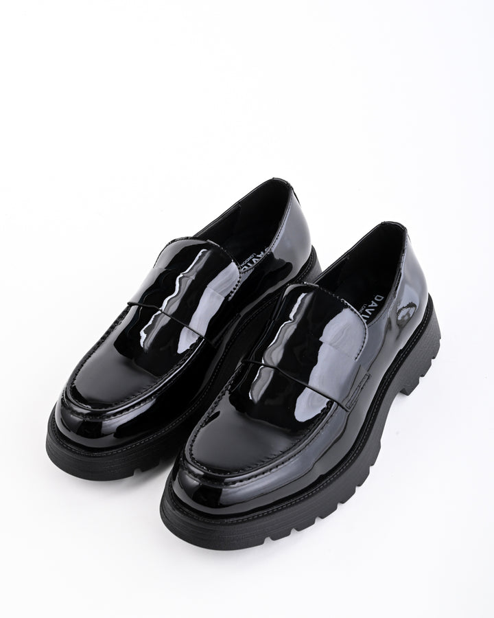 Orvello Patent Loafers – Imperial Black