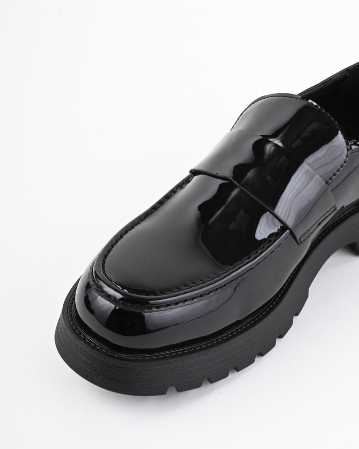 Orvello Patent Loafers – Imperial Black