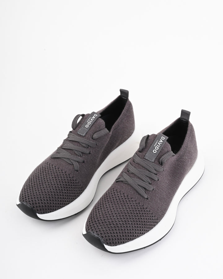Aervon Knit Sneakers – Graphite Shadow