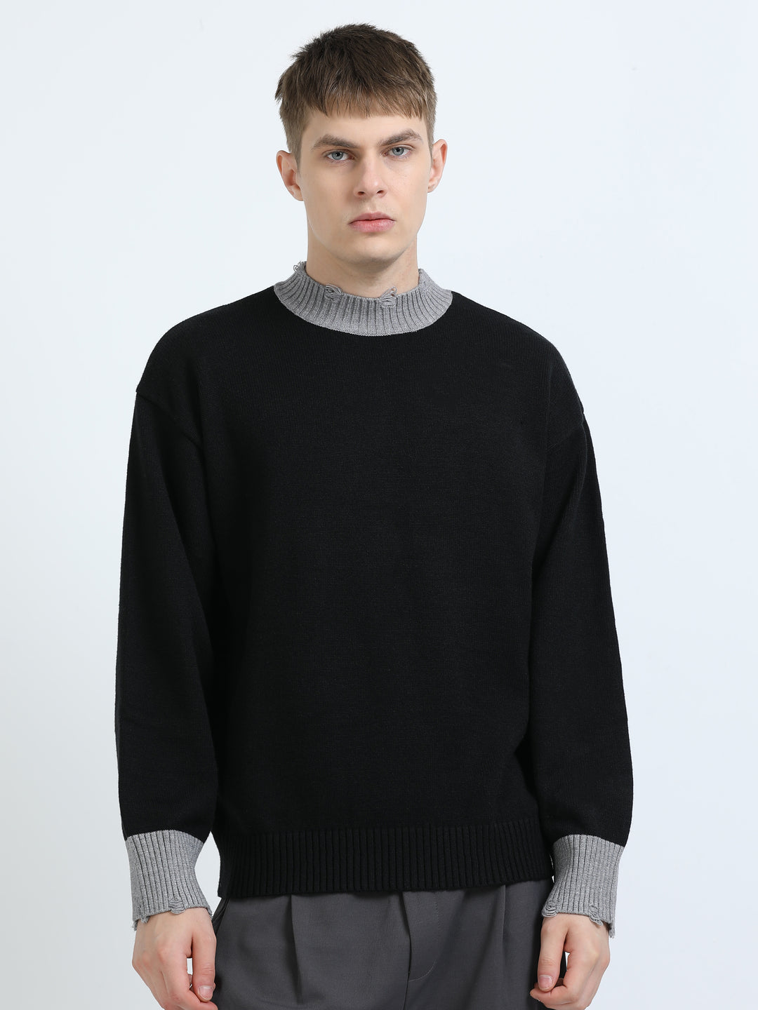 Essential Contrast Trim Knit Sweater
