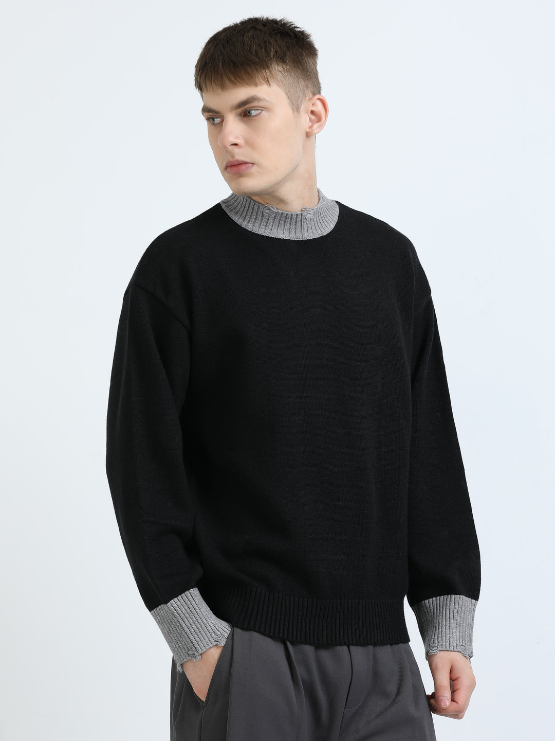 Essential Contrast Trim Knit Sweater