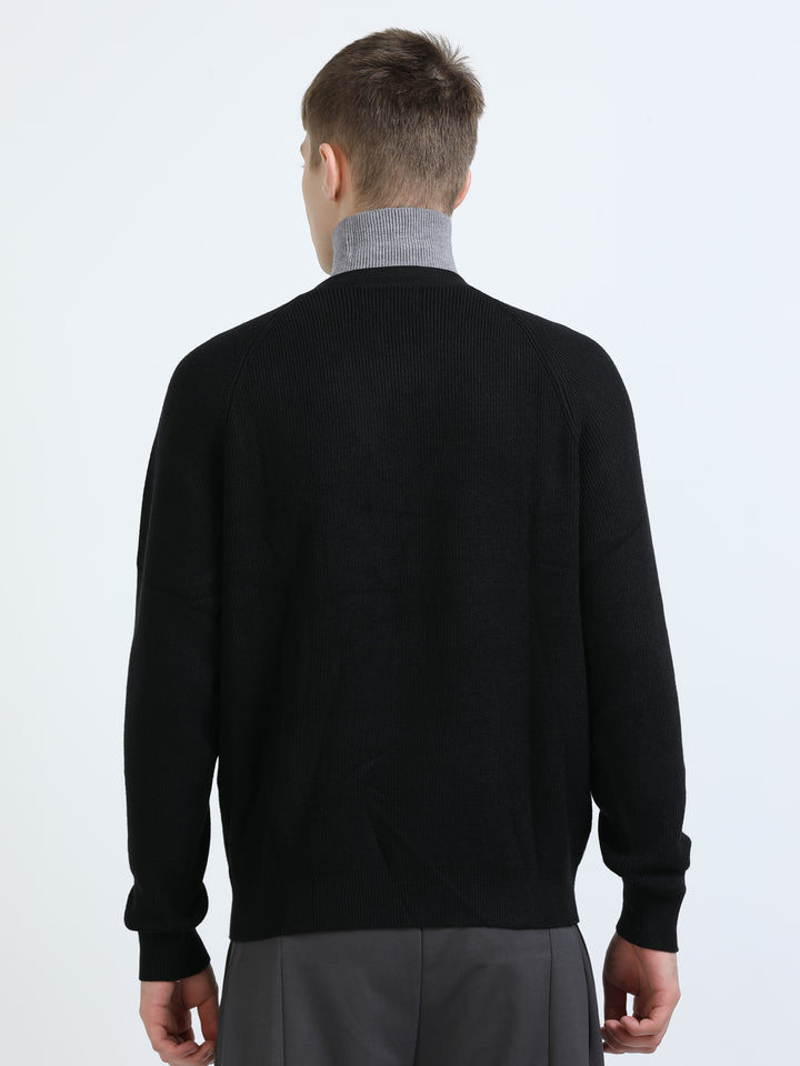 Long Collar Zip Knit Top