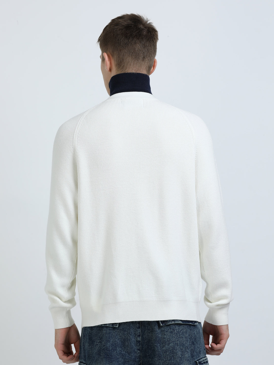 Long Collar Zip Knit Top