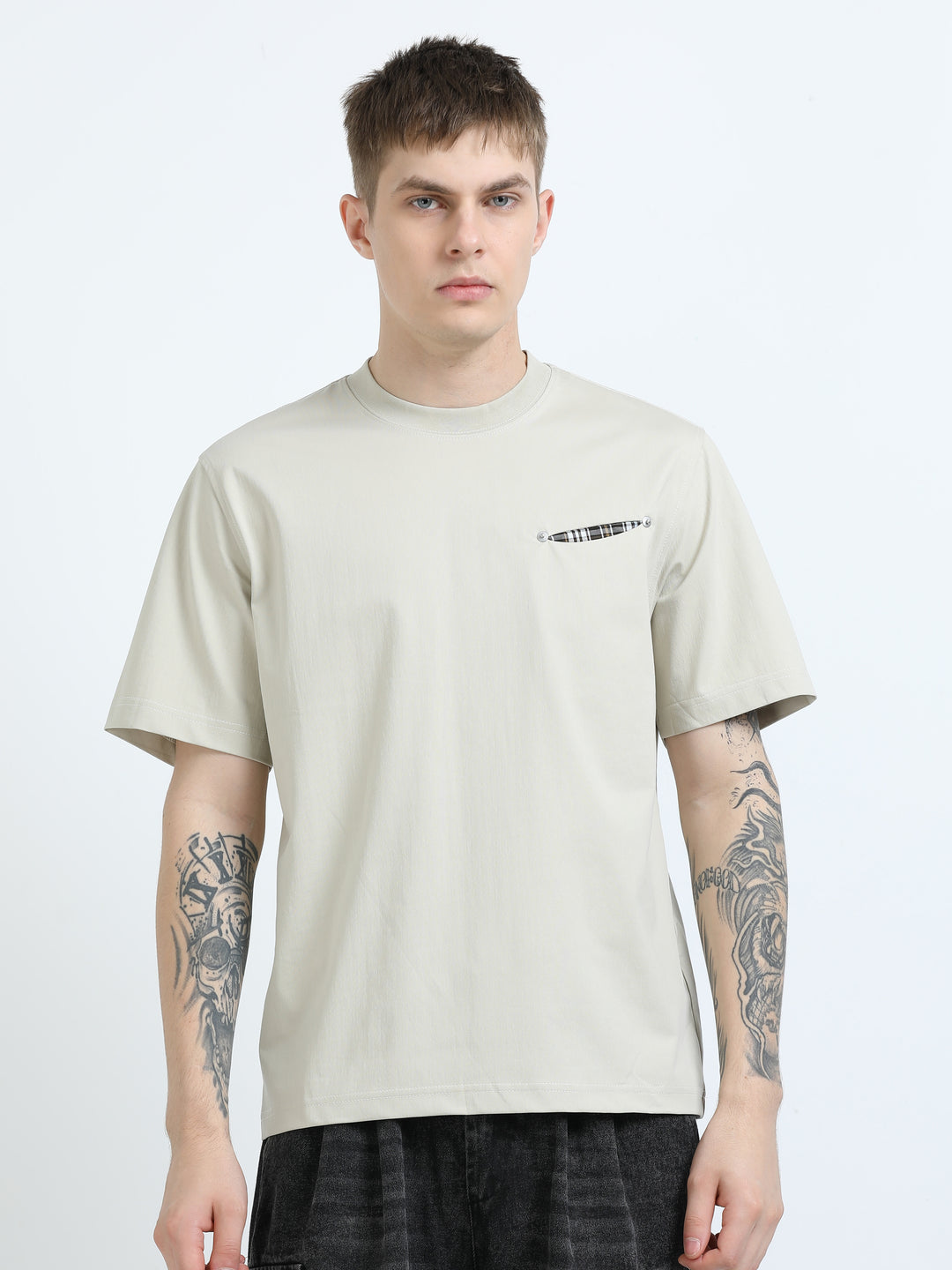 Minimal Badge Detail Crew Tee