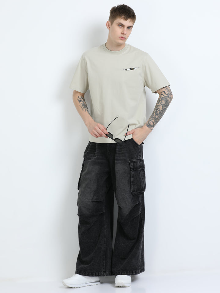 Minimal Badge Detail Crew Tee